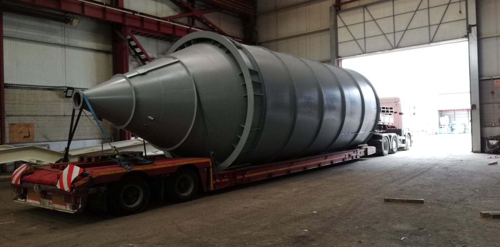 22 Silos de almacenamiento completos